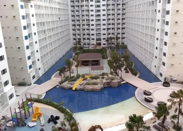 Sabina's One Bedroom At Shore Tower C Apartment