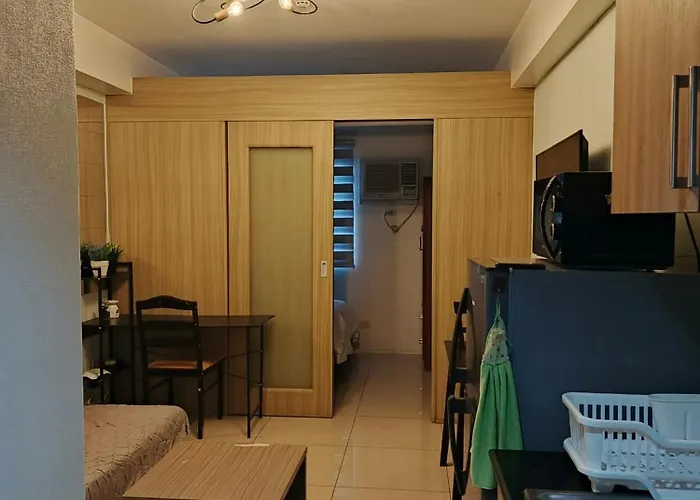 Sabina's One Bedroom At Shore Tower C Apartment